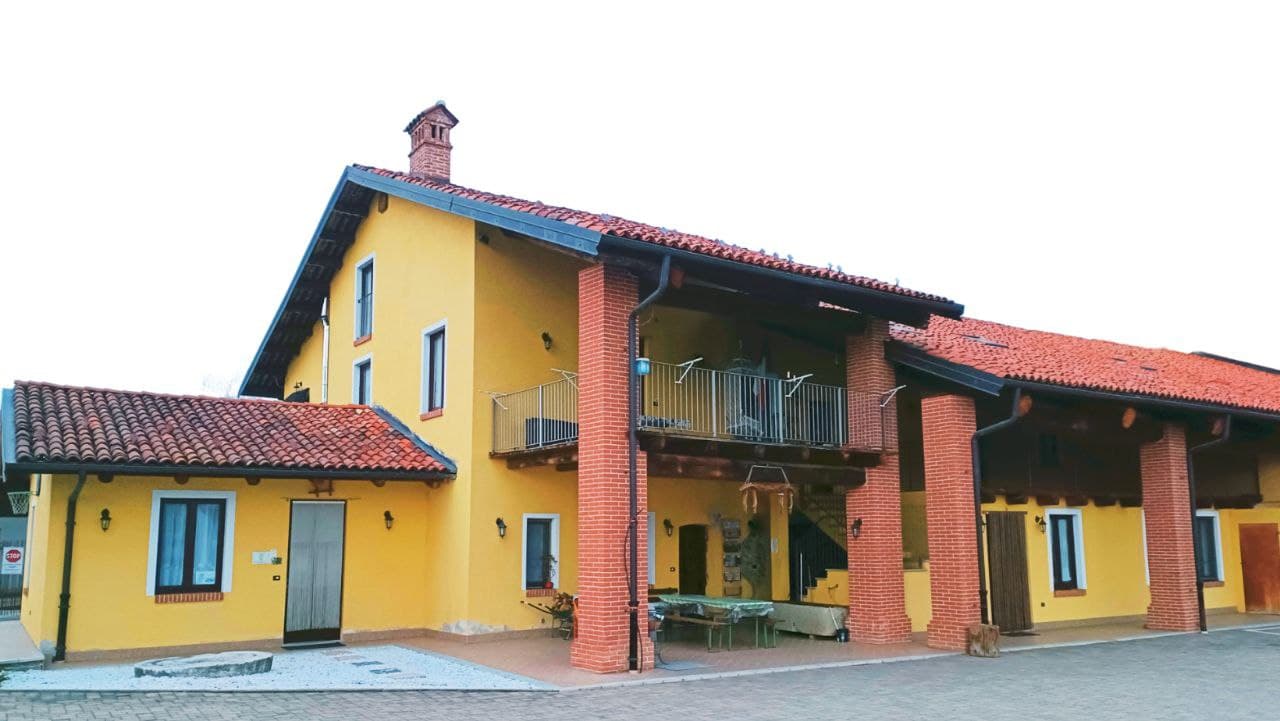 Cascina Gazzano - Antica dimora rurale ristrutturata a Mondovì